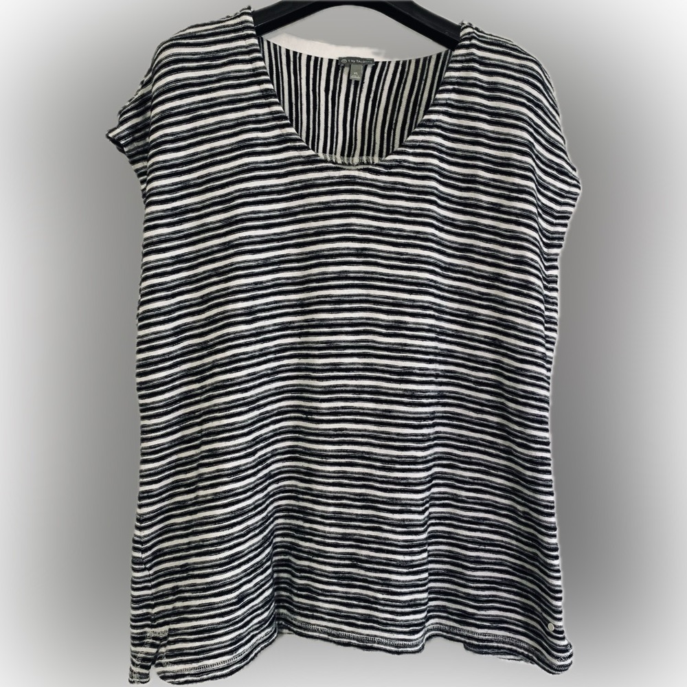 T by Talbots Black/White Stripe With Accent Back Yoke Top Sz XL